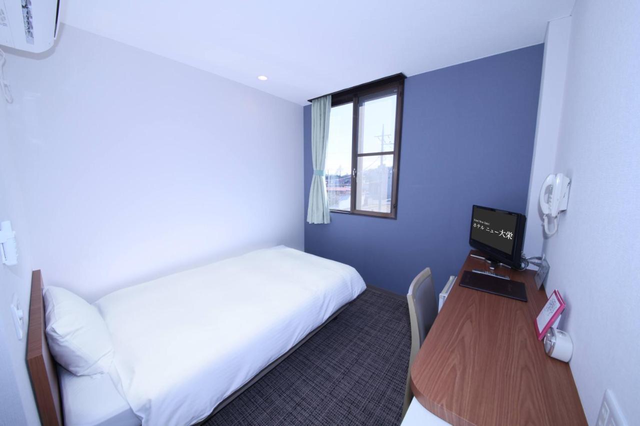 Business Hotel New Daiei Ashikaga Eksteriør bilde
